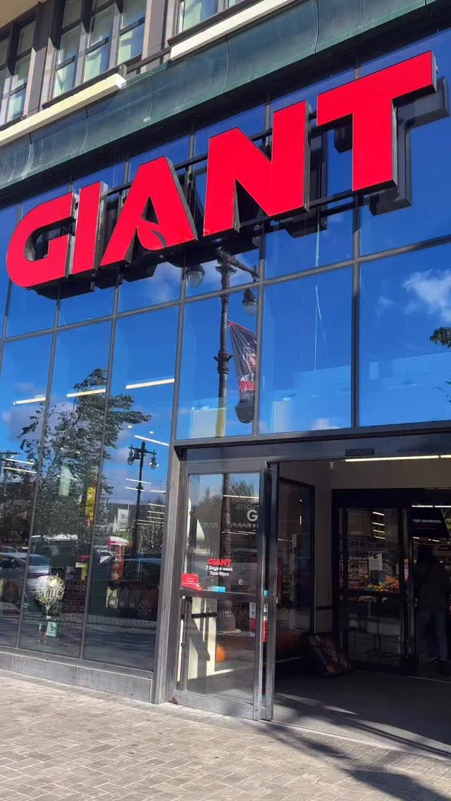 A Sandos takeover 🚨 You can now find Rudi’s signature and GF Sandos in the frozen section at @giantfood!